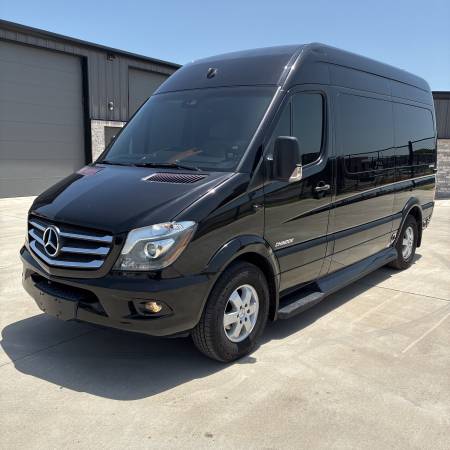 Mercedes Benz Sprinter group transfer